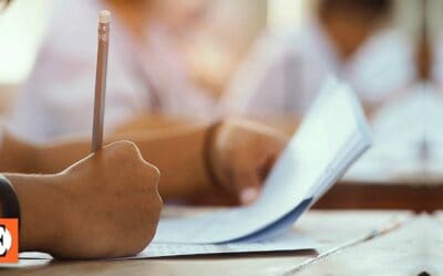 EXÁMENES RESUELTOS DESCARGABLES EN WWW.ESQUEMATICA.ES