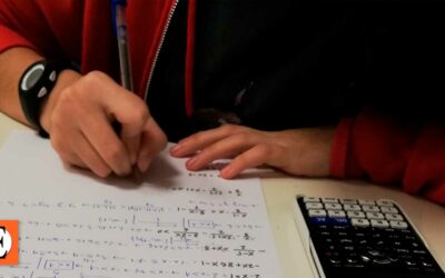 EXAMEN RESUELTO:  POLINOMIOS 1